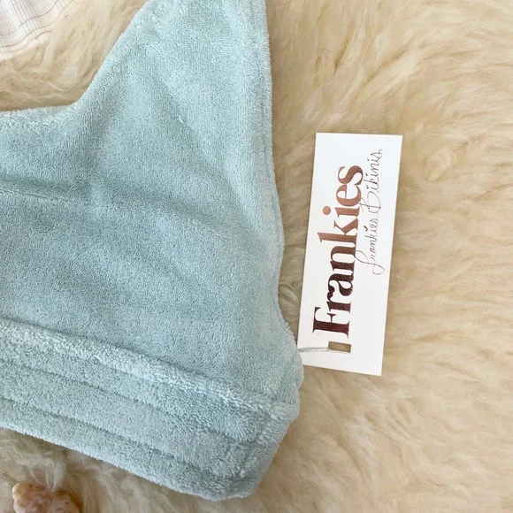 Frankies Phoebe Bikini Top - Picture 5 of 10